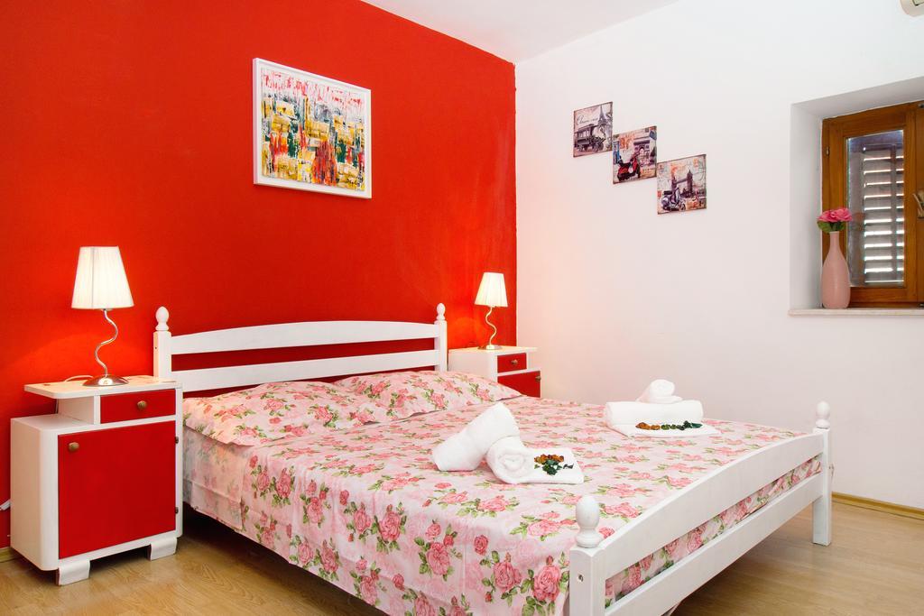 Apartment Hestia *